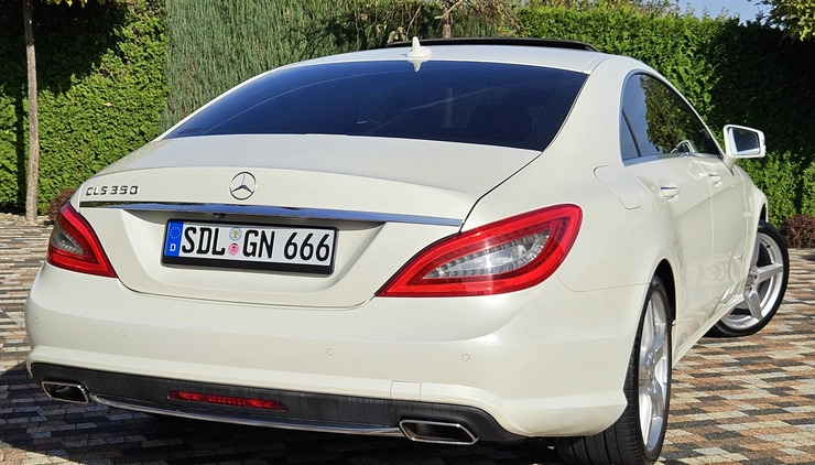 Mercedes-Benz CLS cena 154900 przebieg: 30700, rok produkcji 2013 z Radzyń Podlaski małe 742